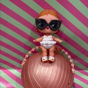 L.O.L. Surprise Season 3! Vacat Baby Doll with Black Sunglasses and White Outfit